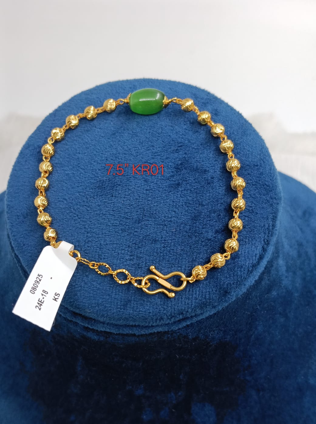 Premium quality ladies bracelet