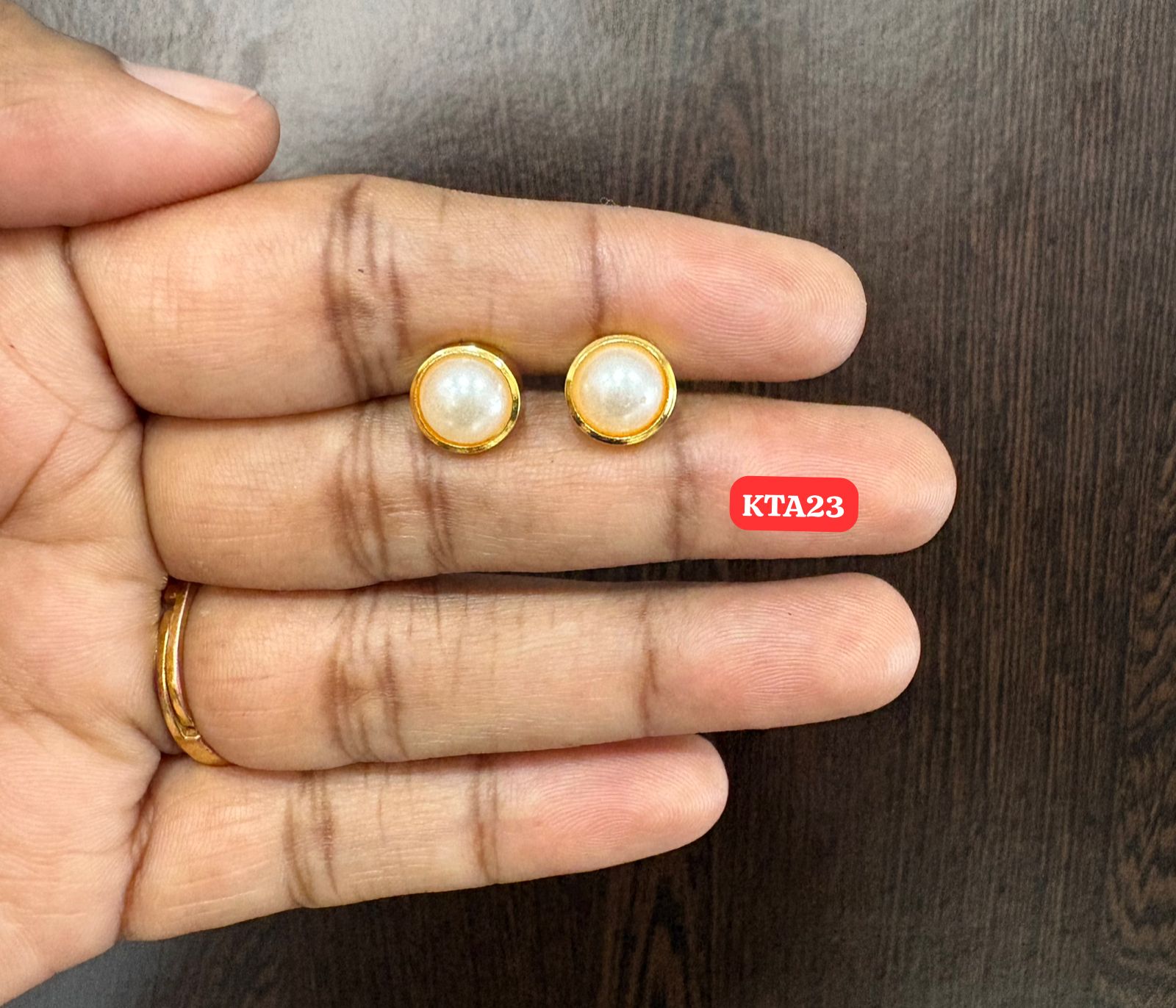 Premium quality Panchaloha ear studs